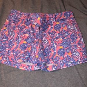 Woman’s Vineyard Vines shorts
